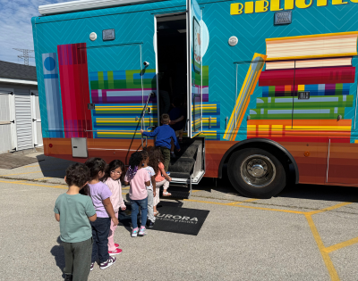 Fun on the Bookmobile
